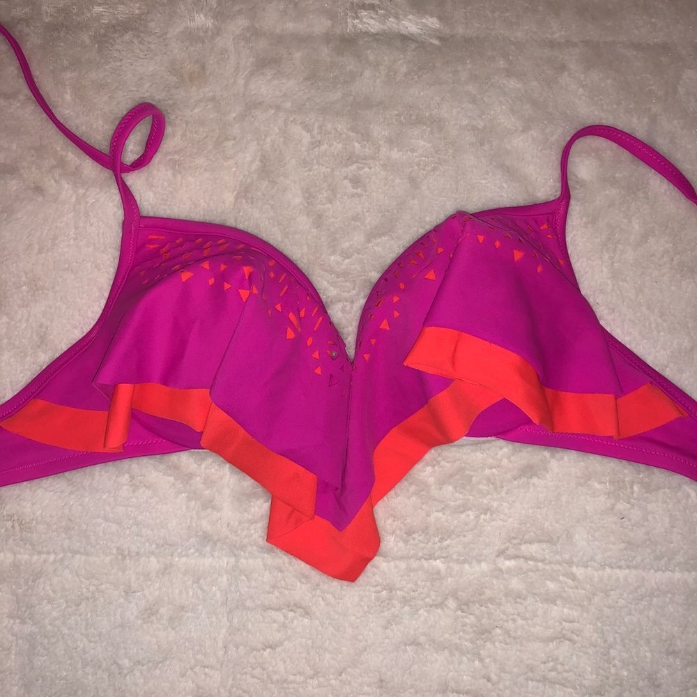 Victoria’s Secret Swimsuit Top